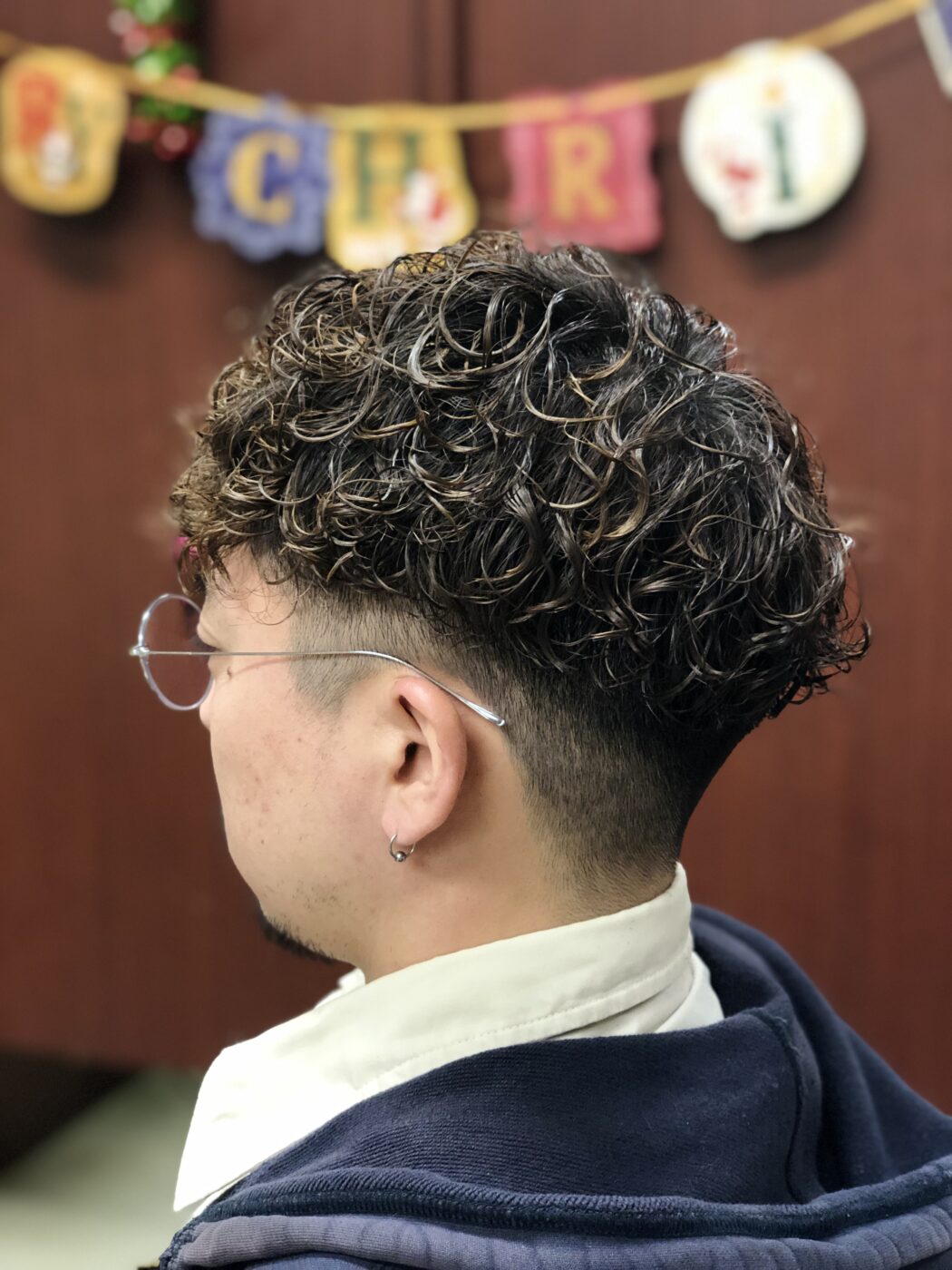 メンズスパイラルパーマ | 綺麗の総合コンサルタント『No.1-CLUB